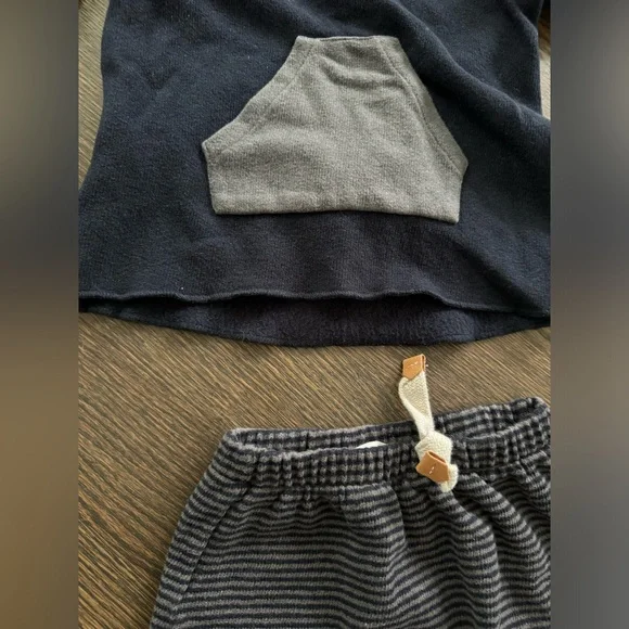 1+ in the family boys set size 24-36. Worn once good condition